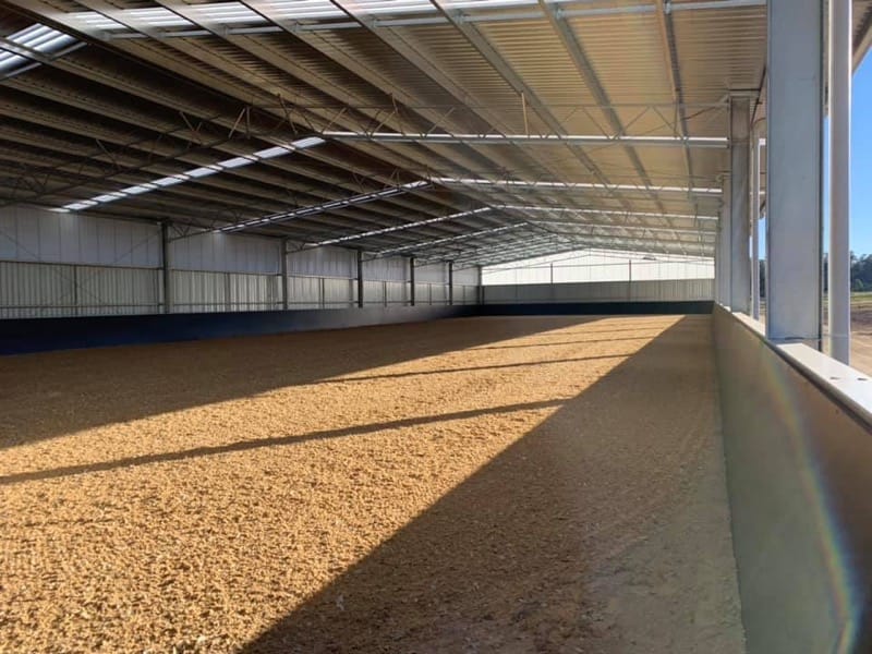 equine indoor arena construction