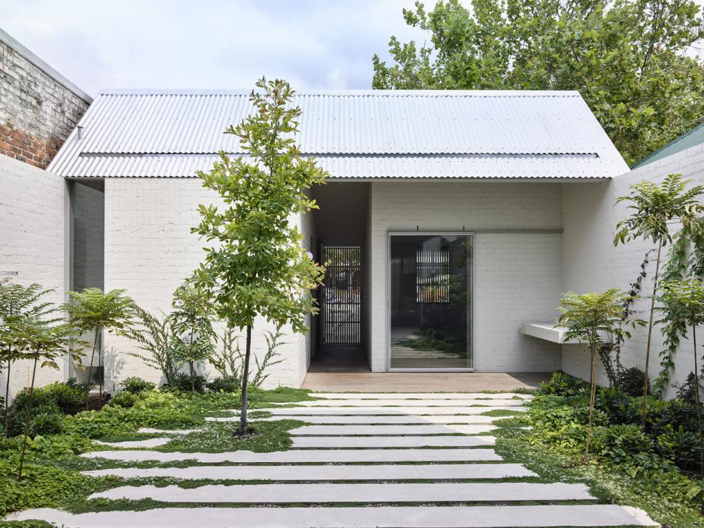 Abstracted terrace in Fitzroy North exterior 