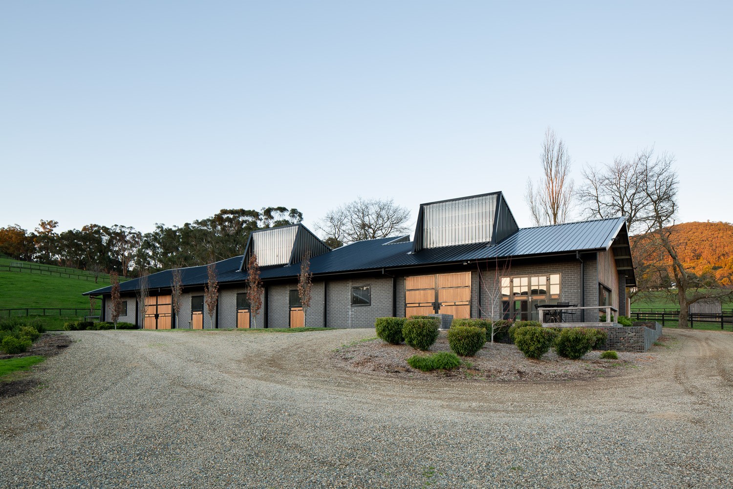 Daniel Ash Architects stables