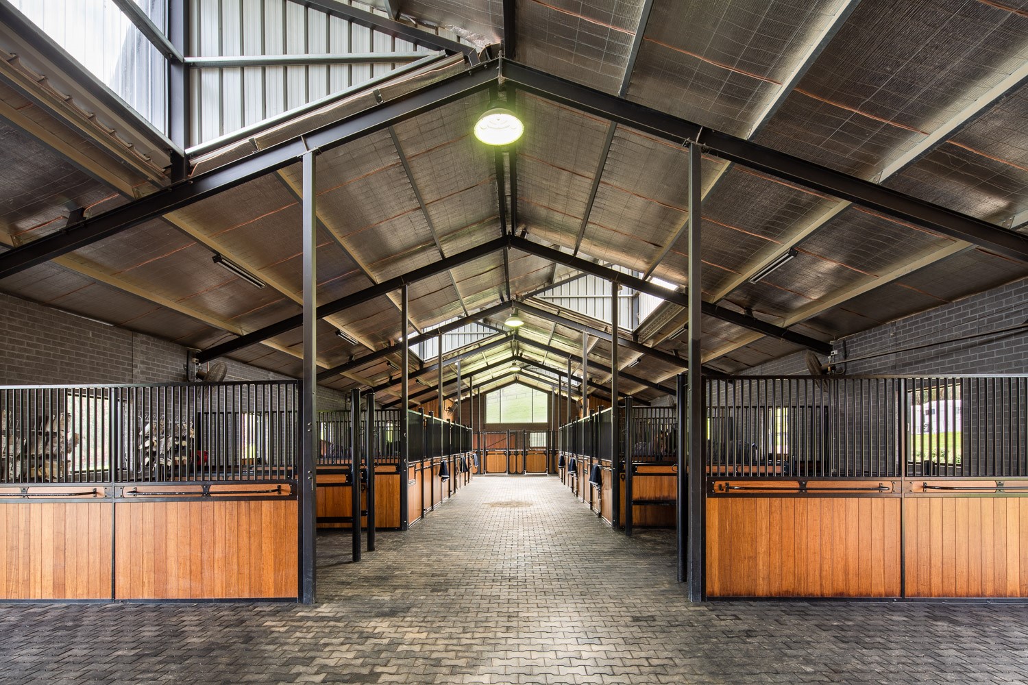 Custom stable interior 