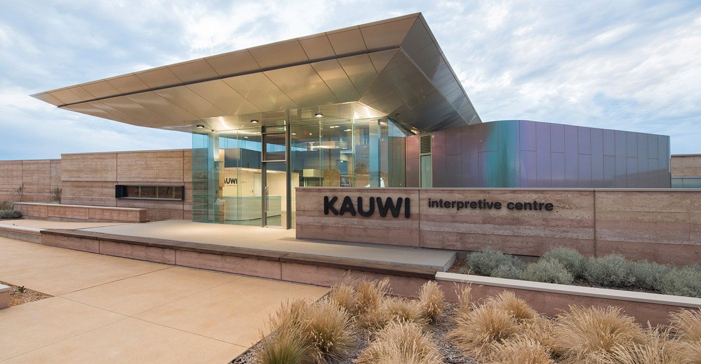 Kauwi building exterior 
