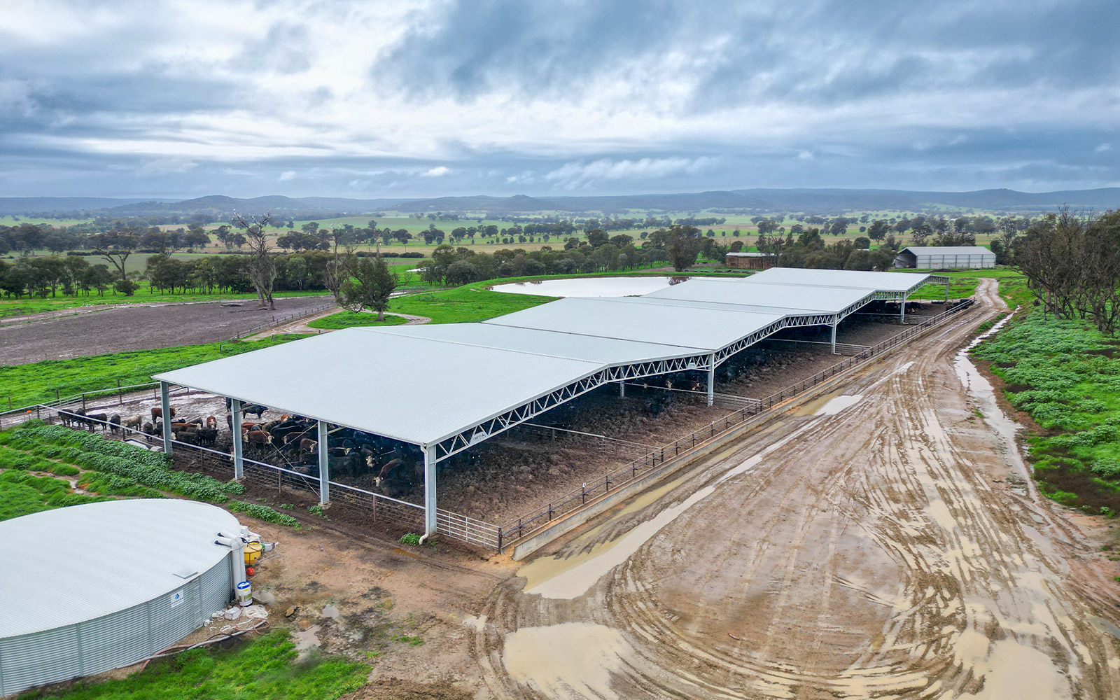 Agricultural farm shed