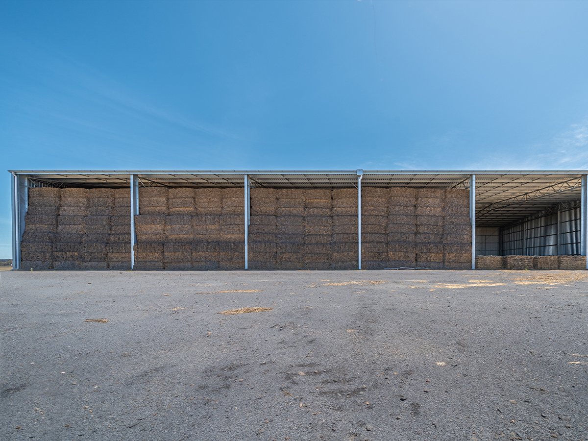 Darren Ross hay shed