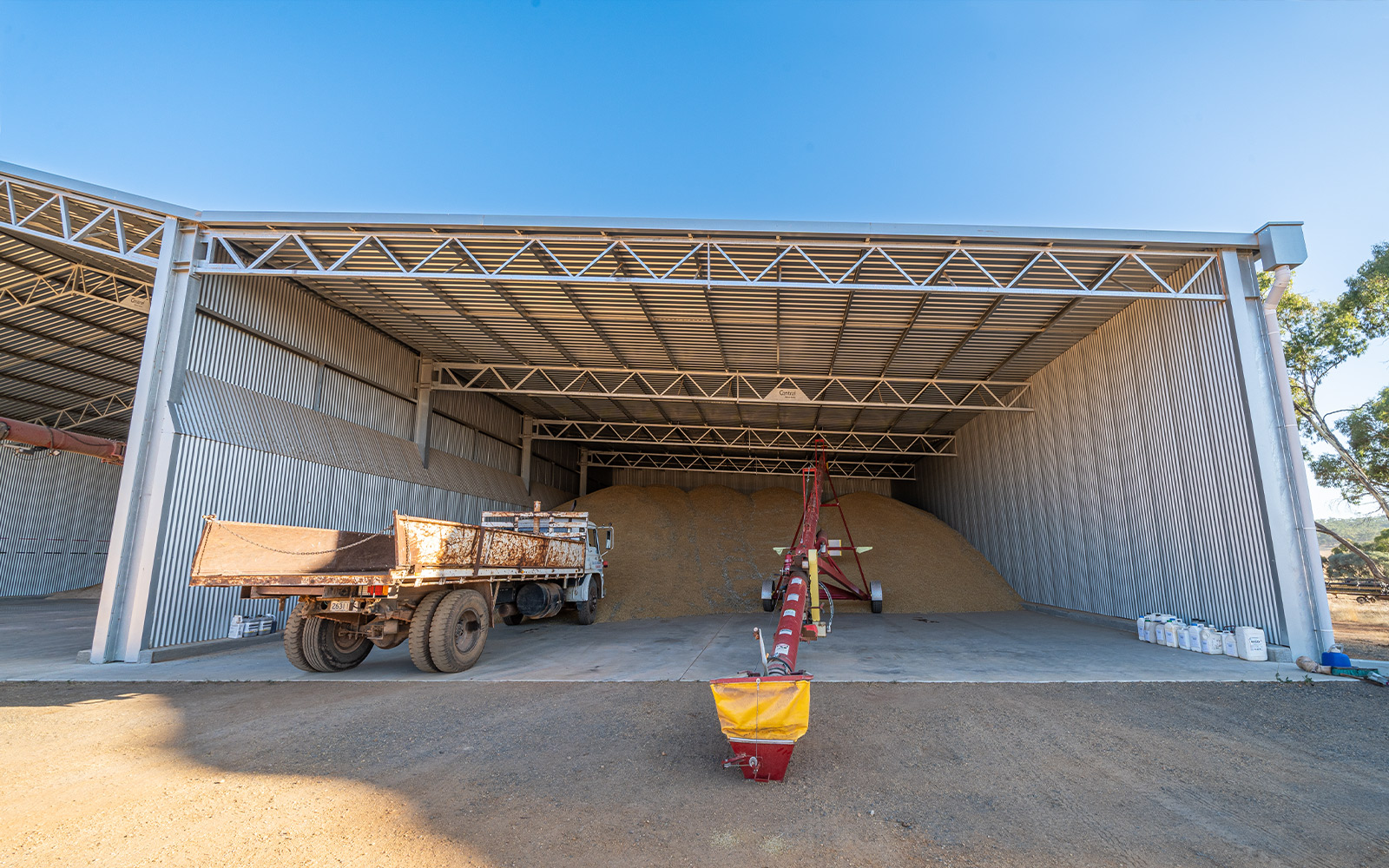 Grain storage shed 