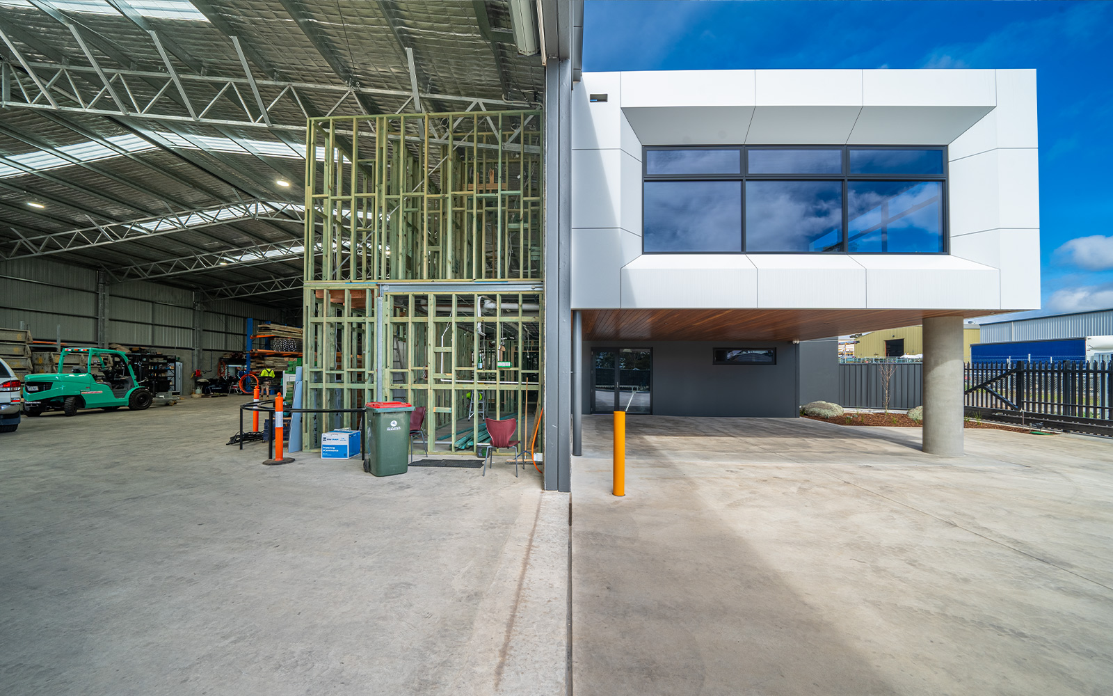 Pete Sens combined precast office and warehouse complex