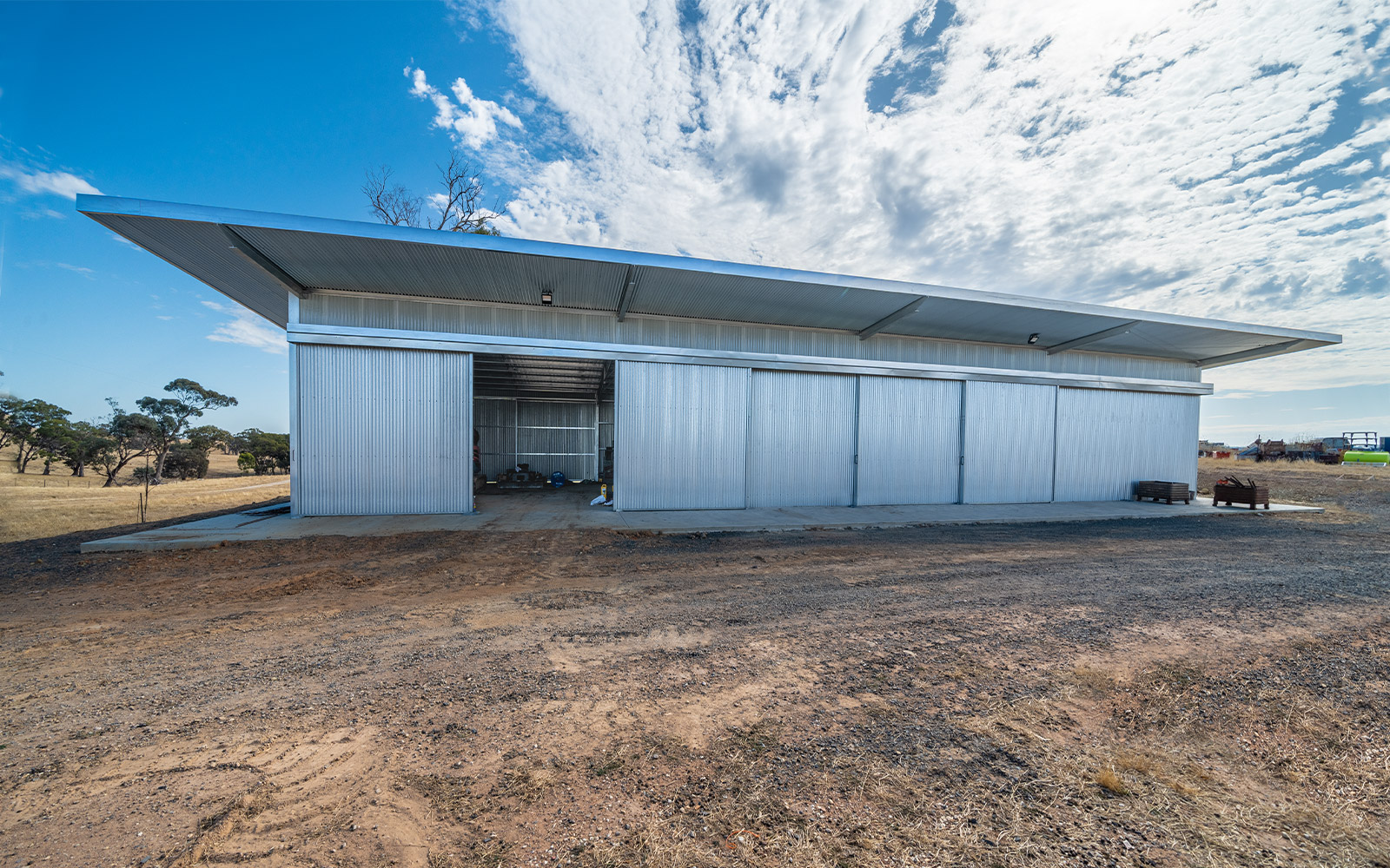 Michael Munro architectural portal framed shed