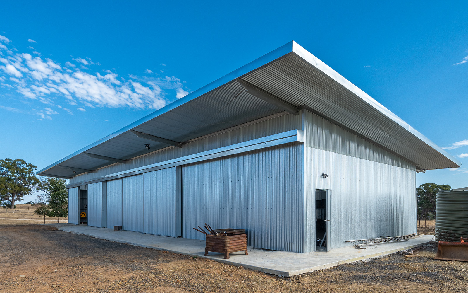 Michael Munro portal framed shed