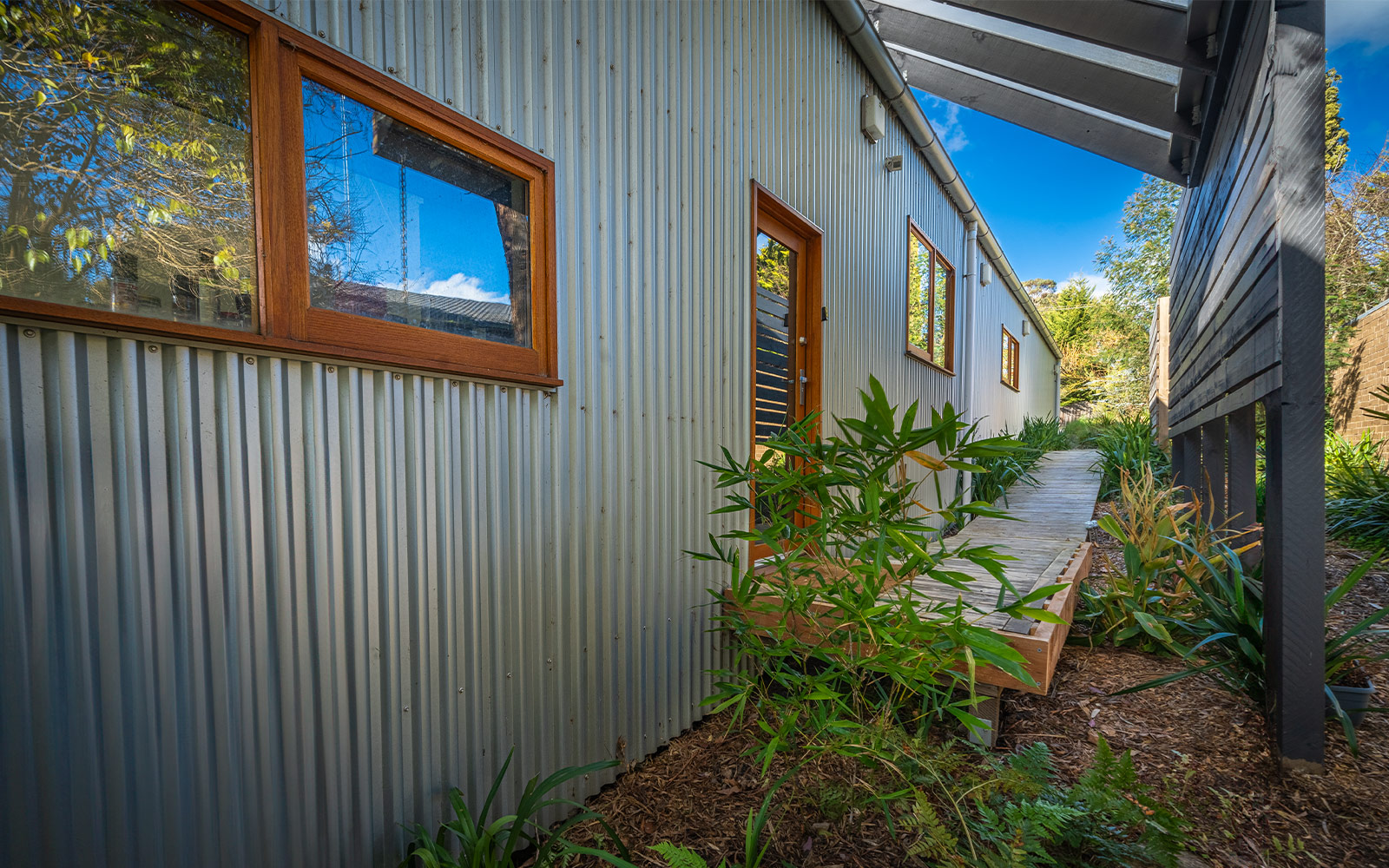 Stephen Rocard architectural portal framed house