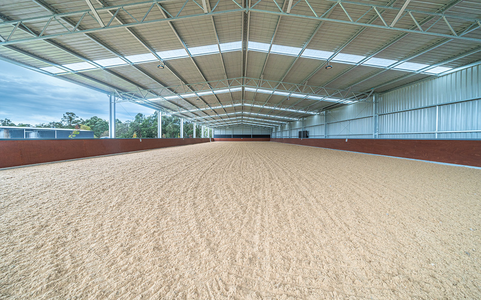 Anita Dikkenburg indoor dressage arena