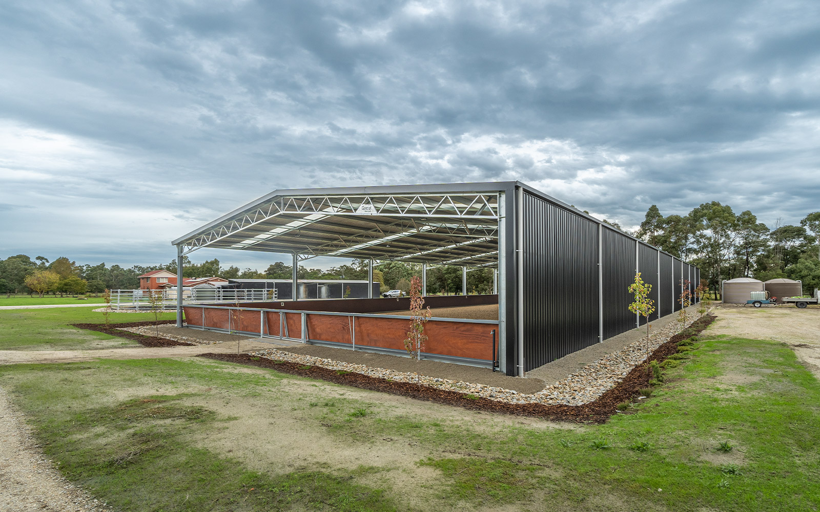 Anita Dikkenburg indoor horse arena