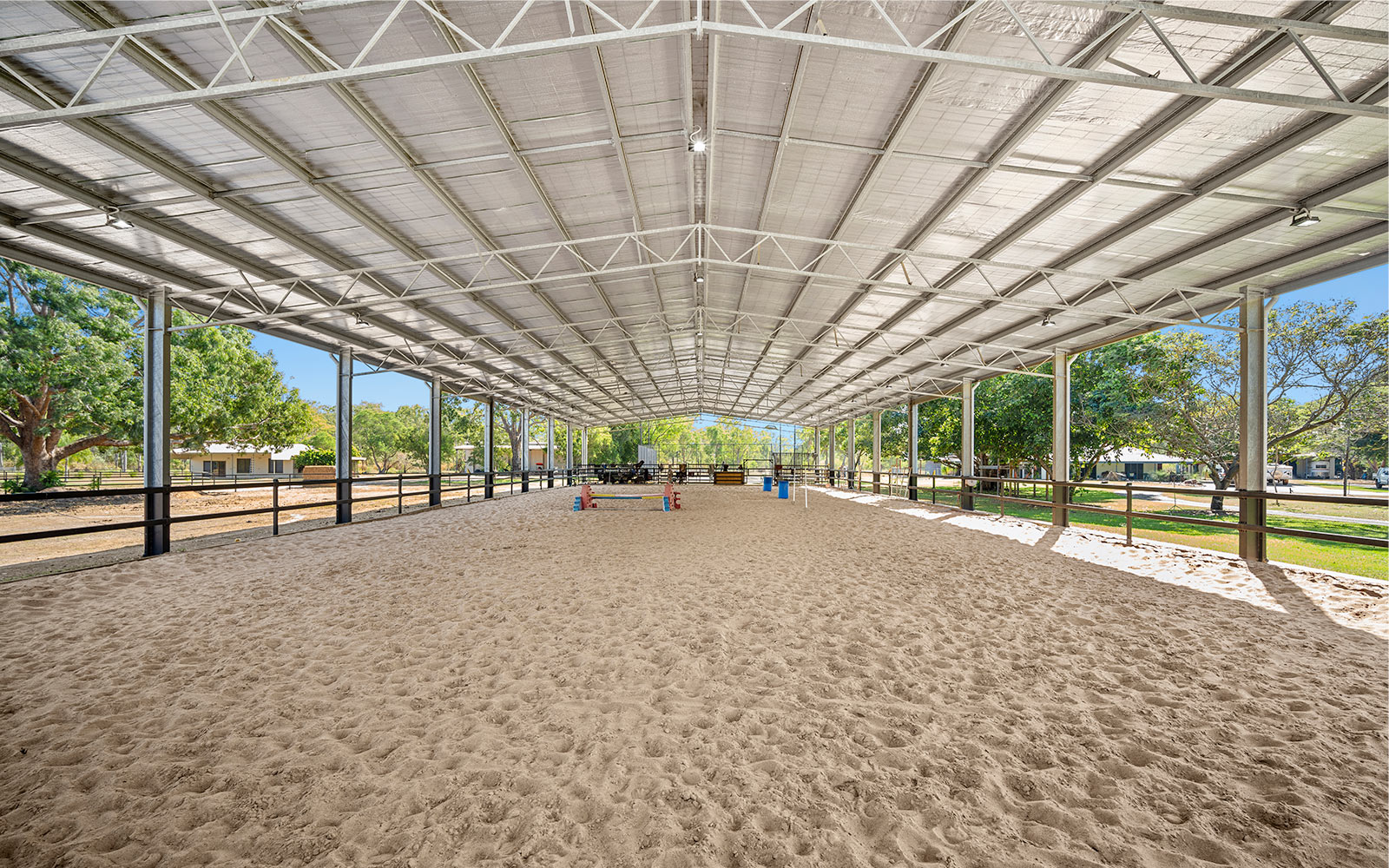 Peter Maley indoor dressage arena