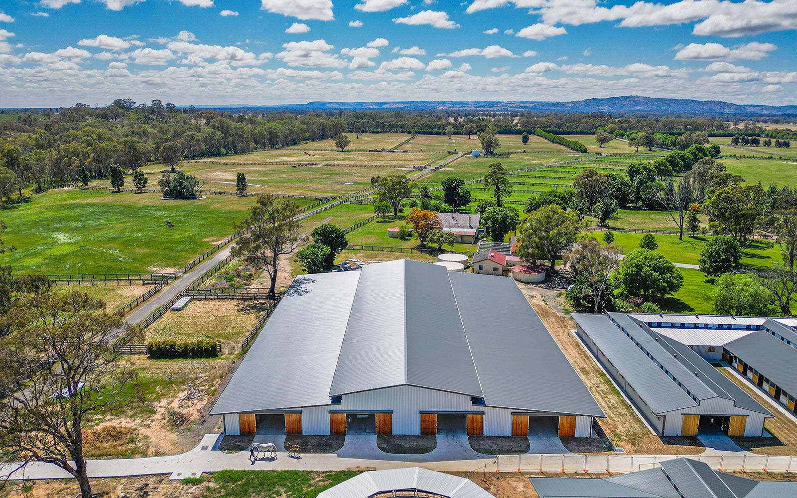 Yulong Stud stable complex  