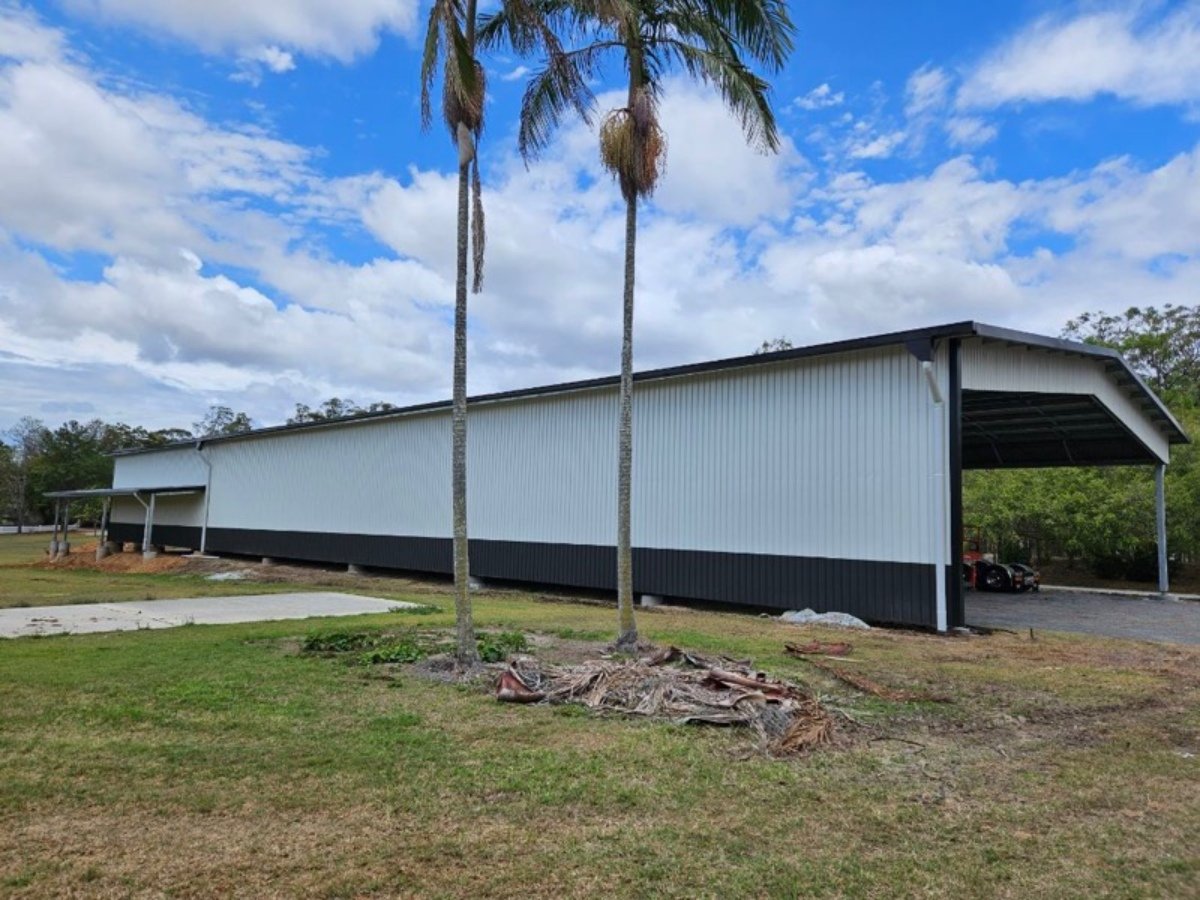 Machinery shed