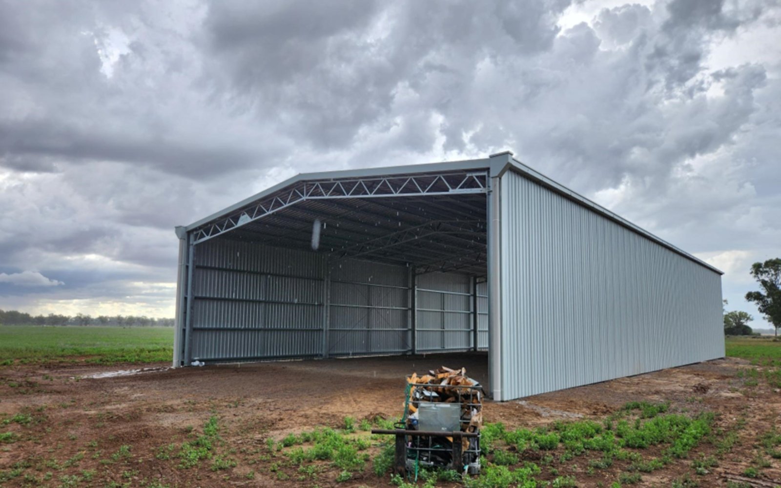 Machinery shed