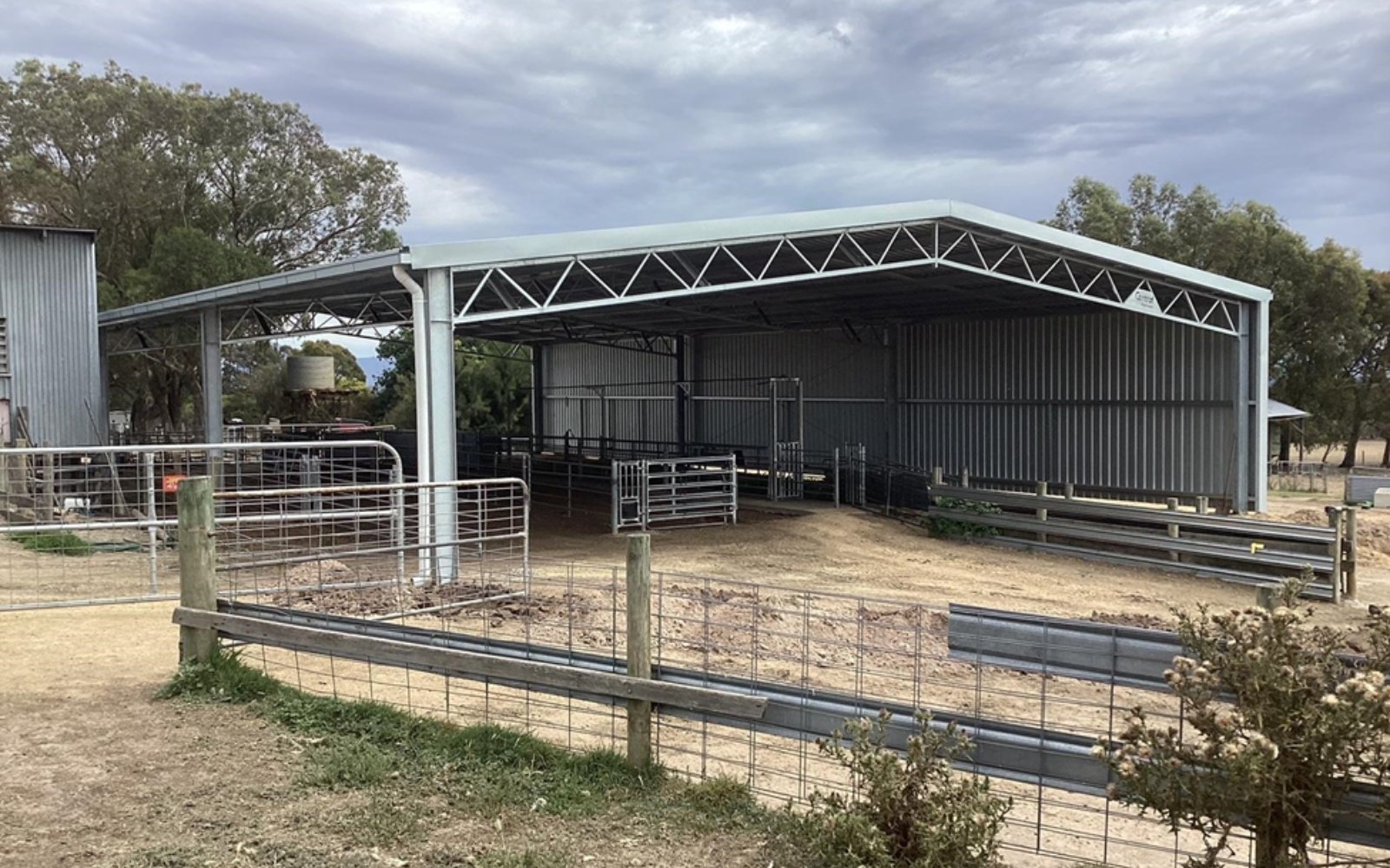 Agricultural yard Cover