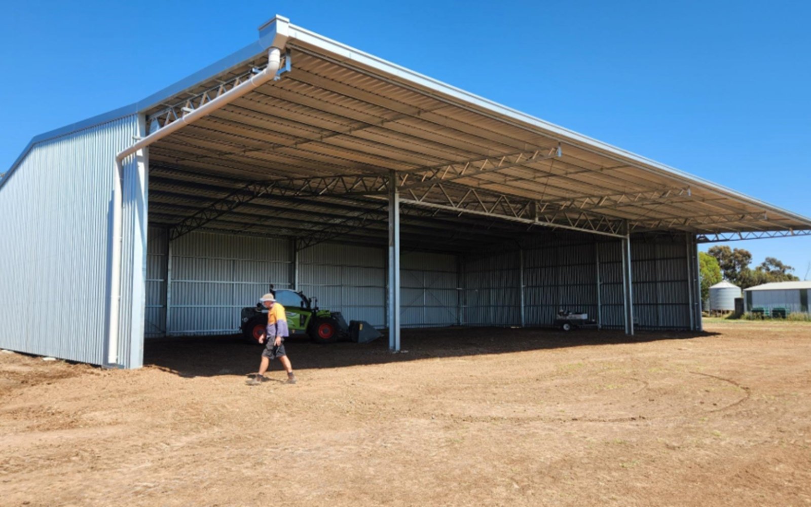 Machinery shed