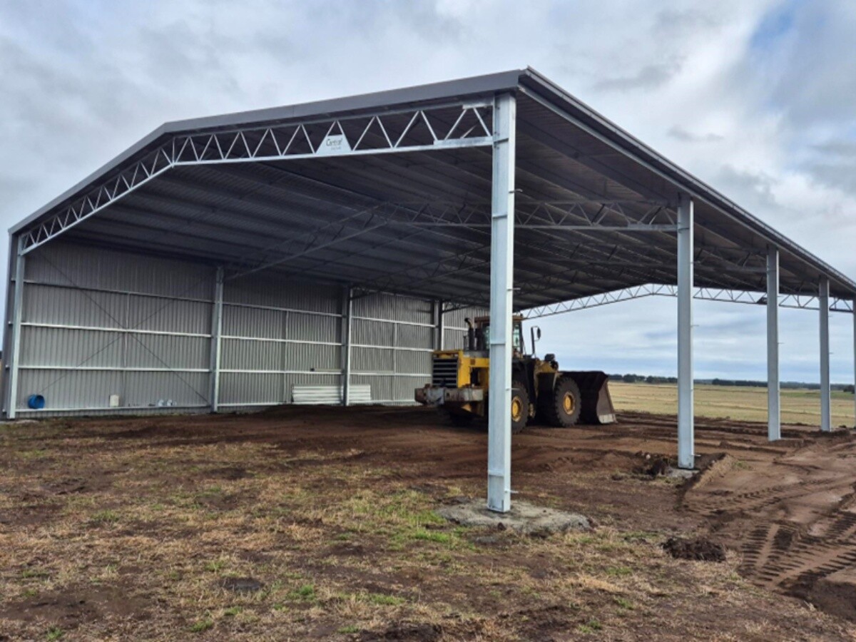 Spring Dam Dairying – hay shed