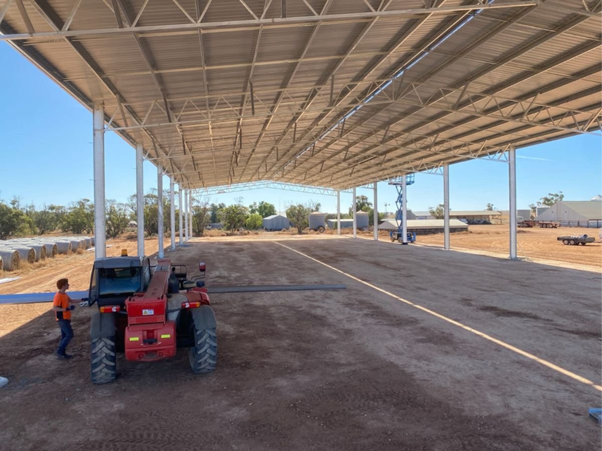 Machinery shed