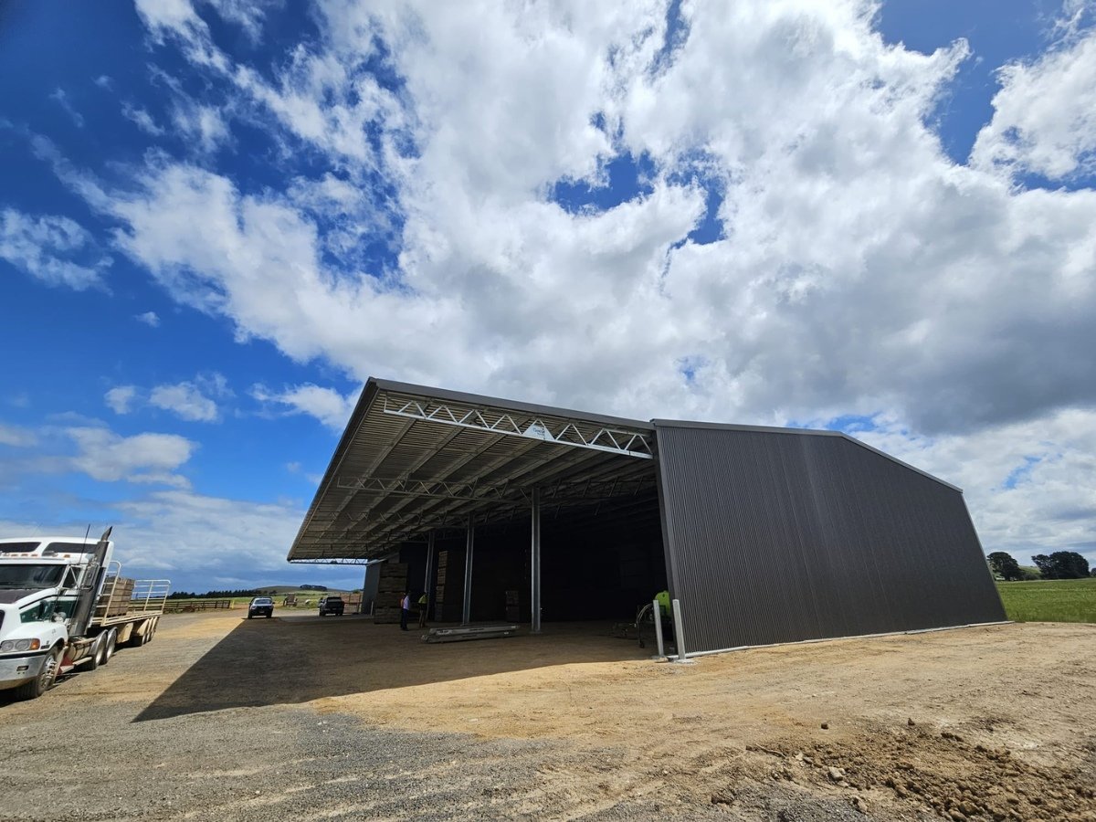 Machinery shed