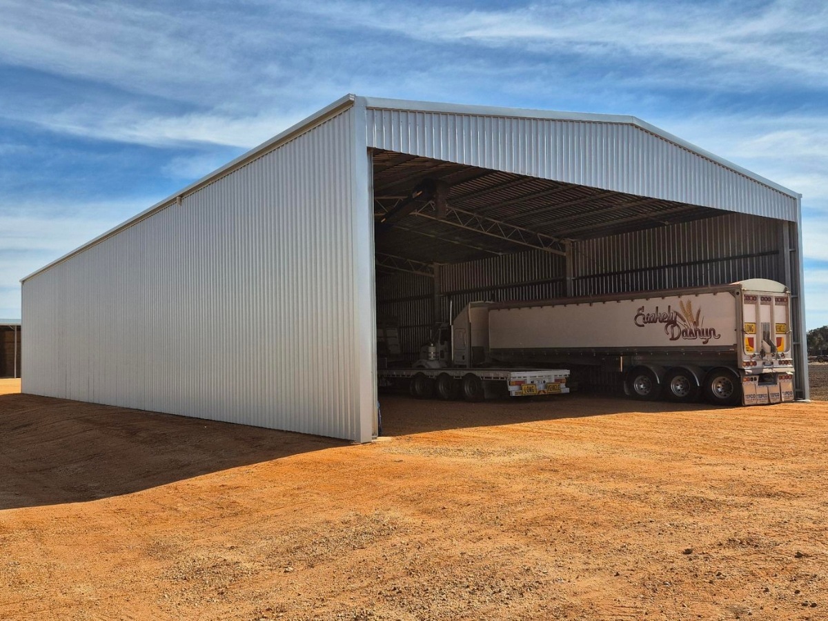 Machinery shed
