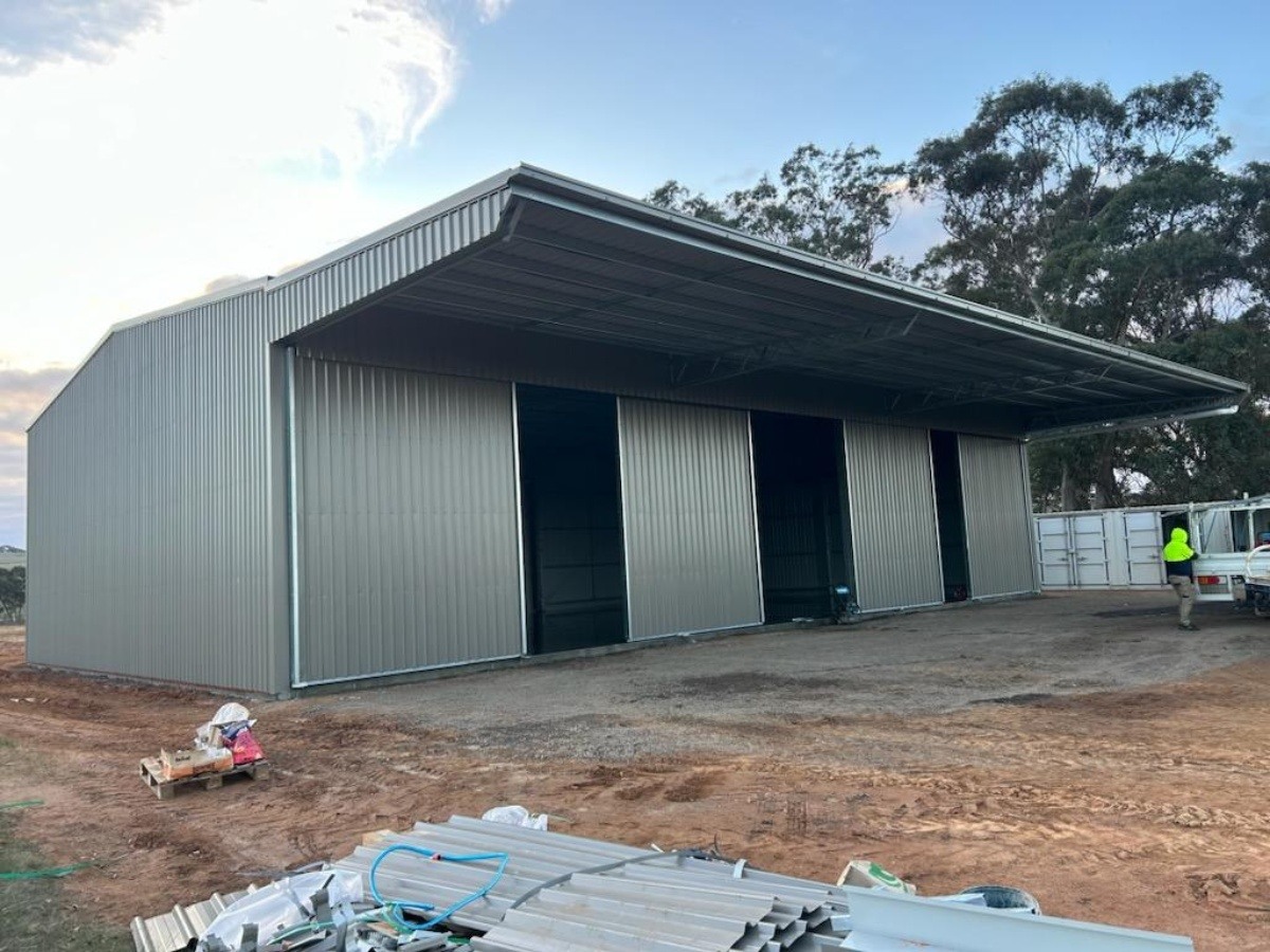 Machinery shed