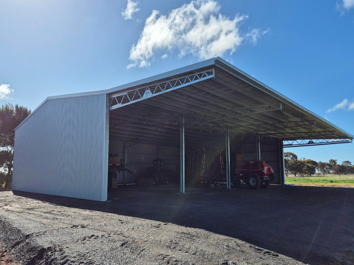 Machinery shed