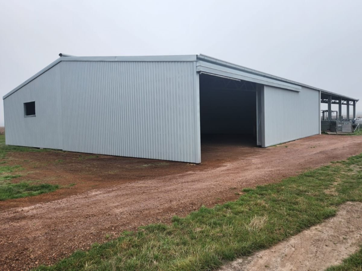 Shearing shed extension