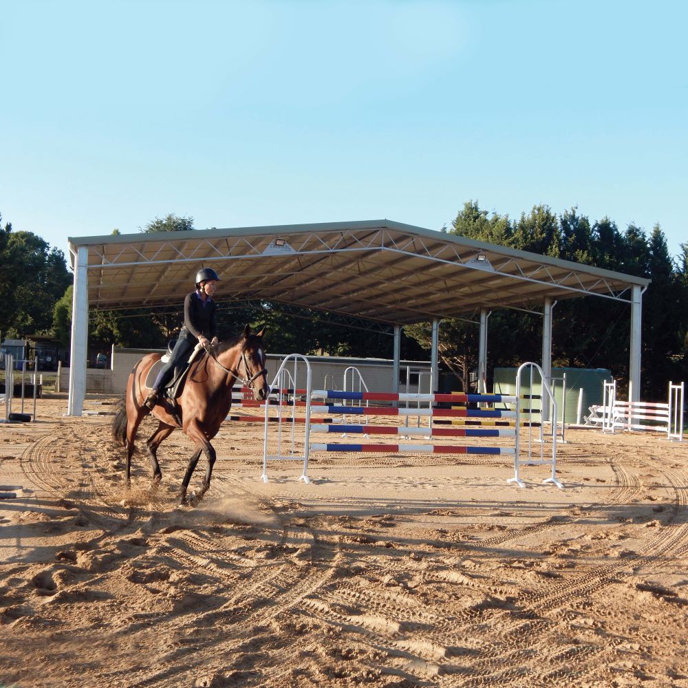 Indoor jumping arena