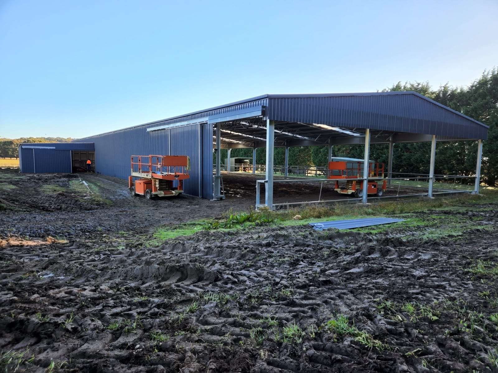 Troy Adams combined indoor arena and stable complex