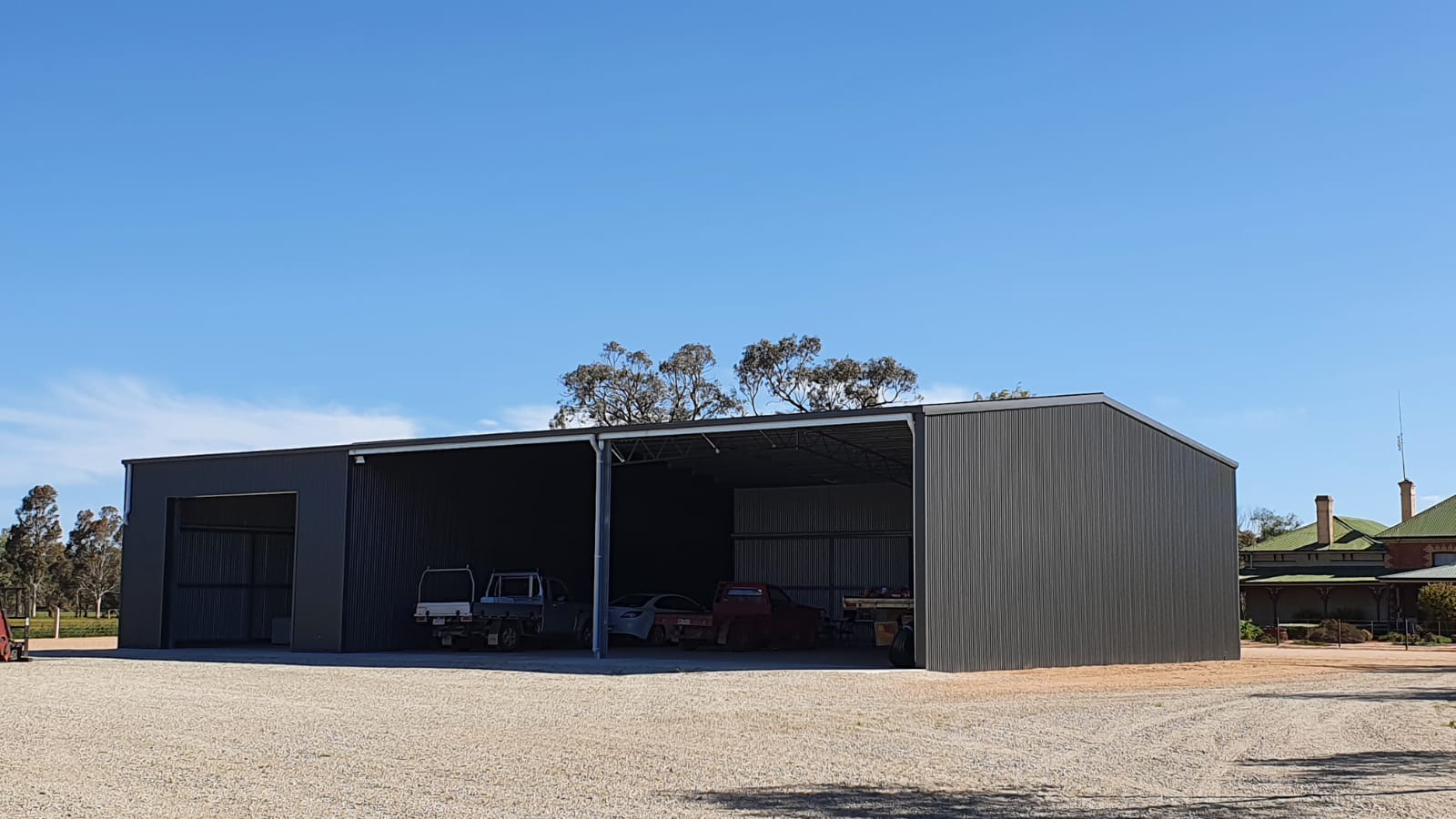 Robert Coutts - Stringer hay shed