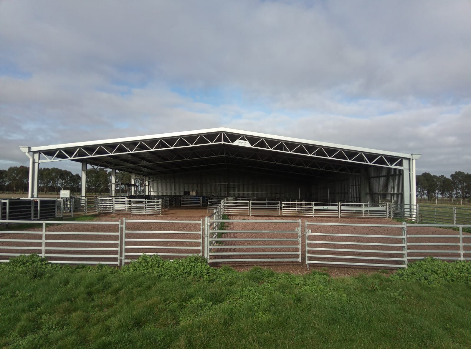 Kilpatrick sheering shed yard cover extension