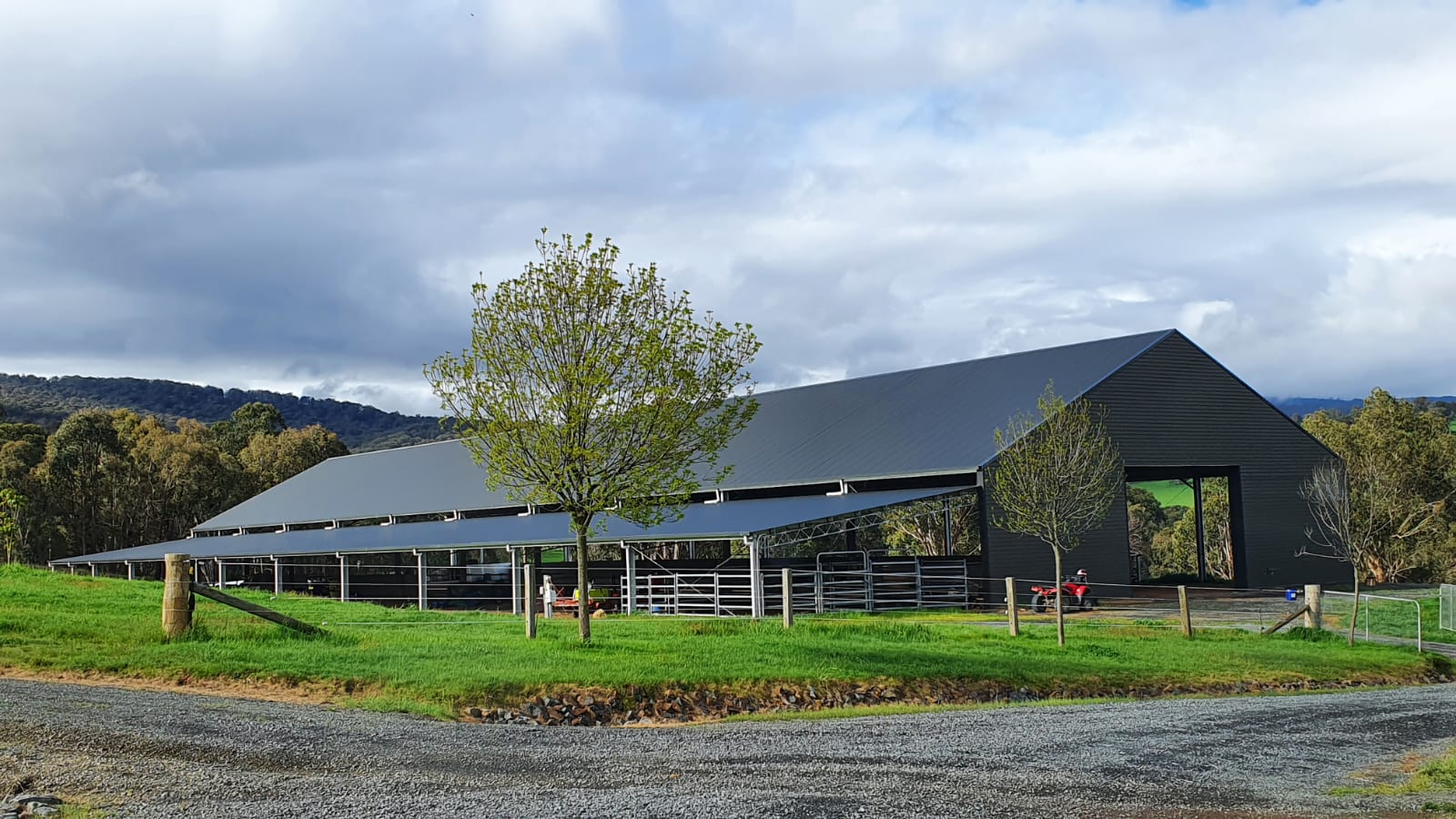 Jo Furphy combined indoor arena and stable complex