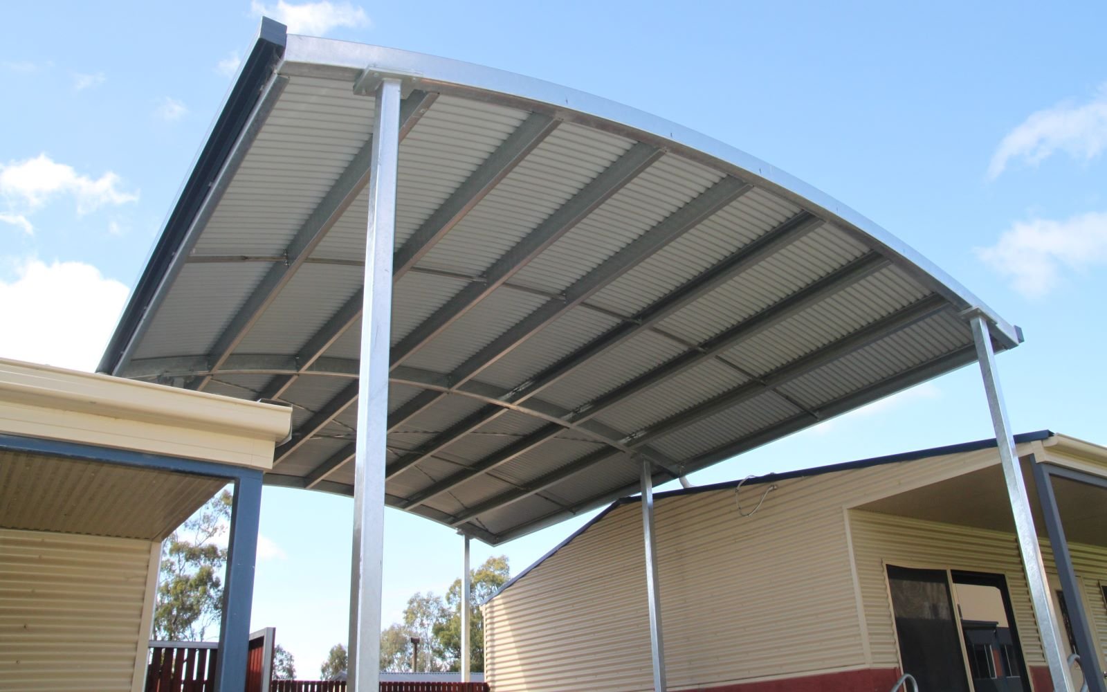 Eating area cover