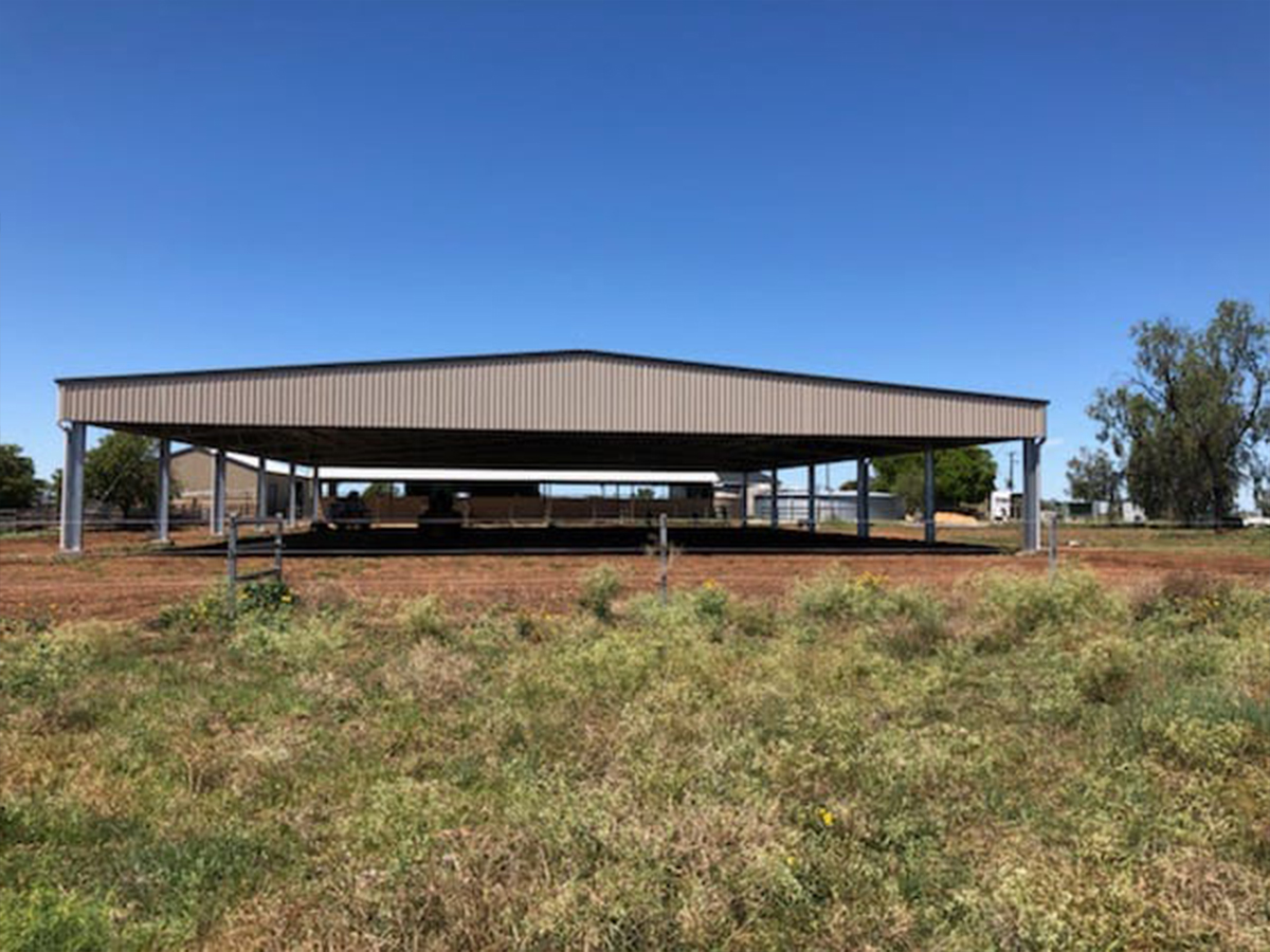 Gavin Yates western riding arena