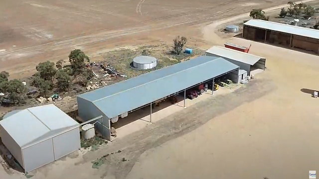 Cambacanya services farm sheds