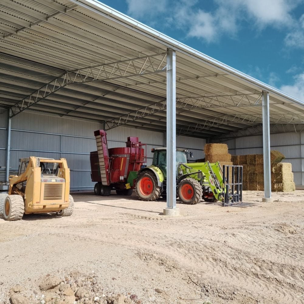 Ruan grazing station hay and machinery shed