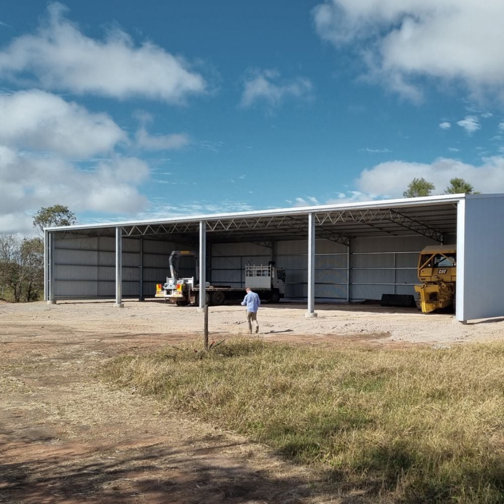 Ruan grazing station machinery shed 