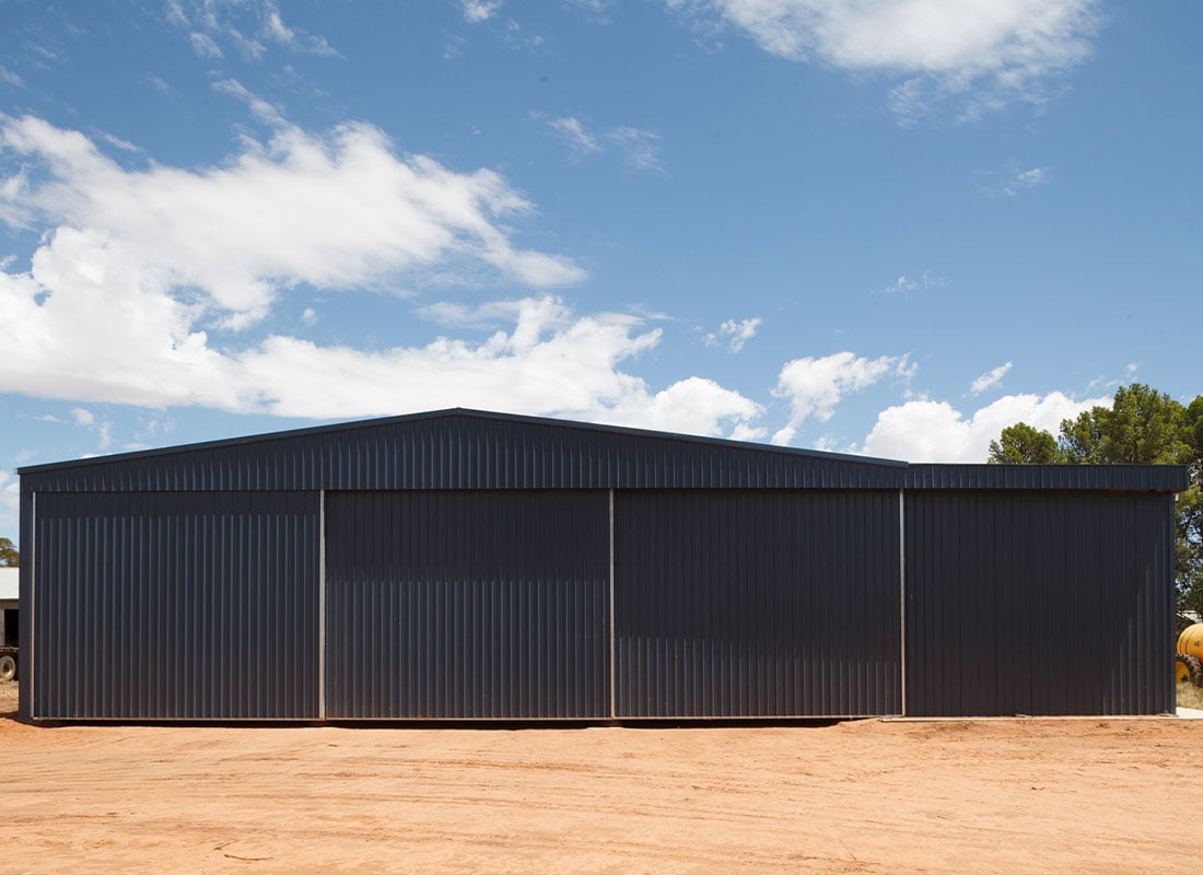 Woomelang agricultural machinery shed