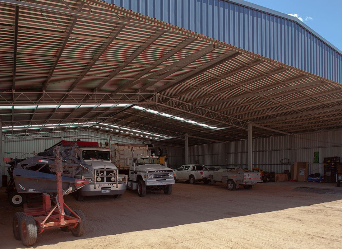 Woomelang machinery shed