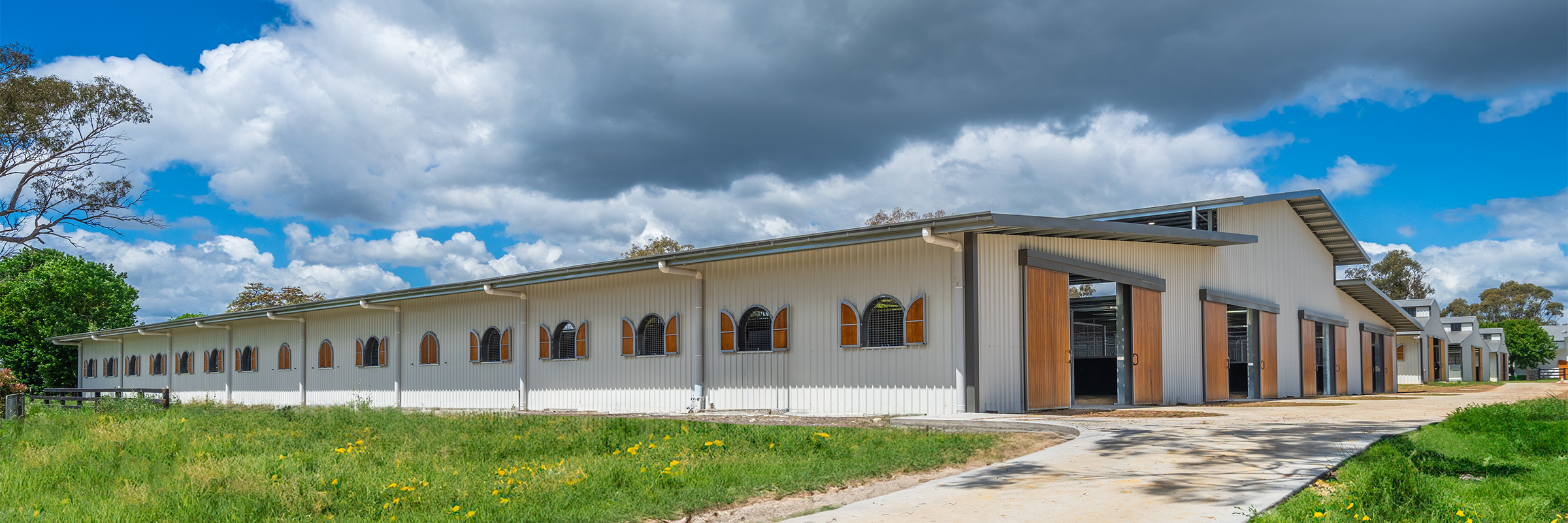 Yulong Stud stable complex 