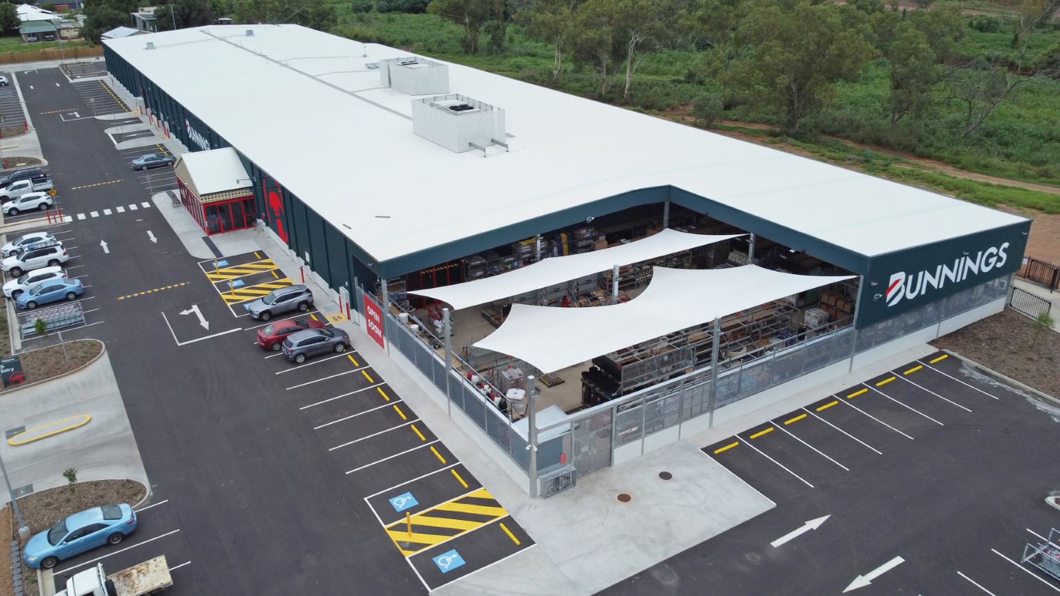 Mt Isa Bunnings commercial retail and hardware store 