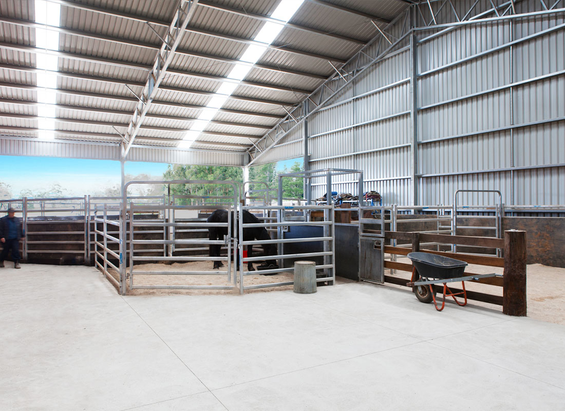 Springhill indoor arena with stables